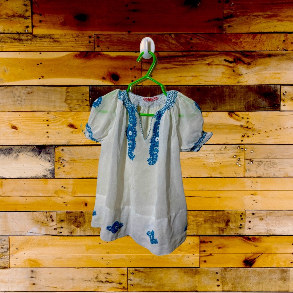 Vintage top hand embroidered